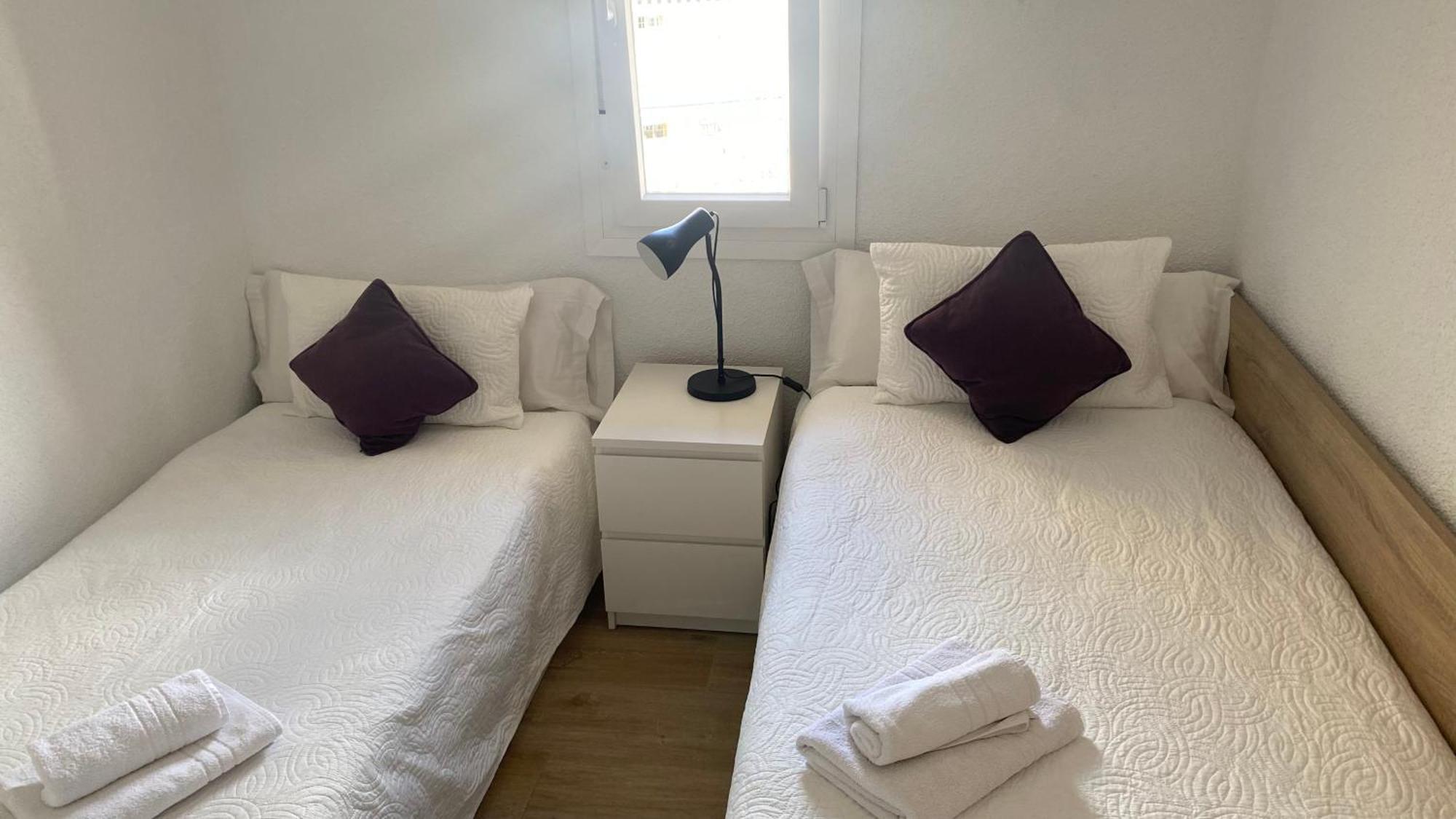 Plaza Andalucia Apartment -A 10Min Caminando Del Puente Romano Кордова Екстер'єр фото